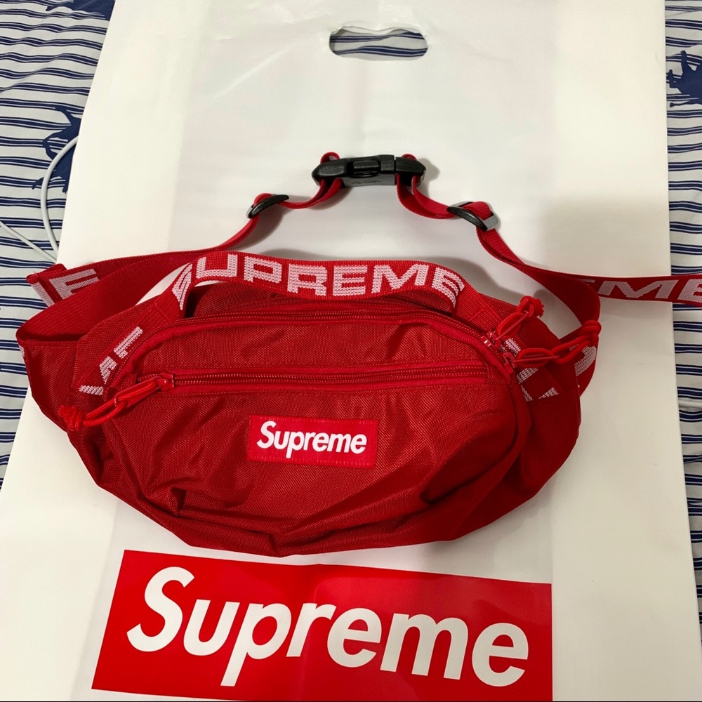 Supreme waist bag ss18 red